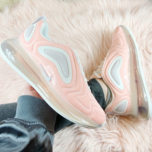 Nike Shoes - New Nike Women’s Air Max 720